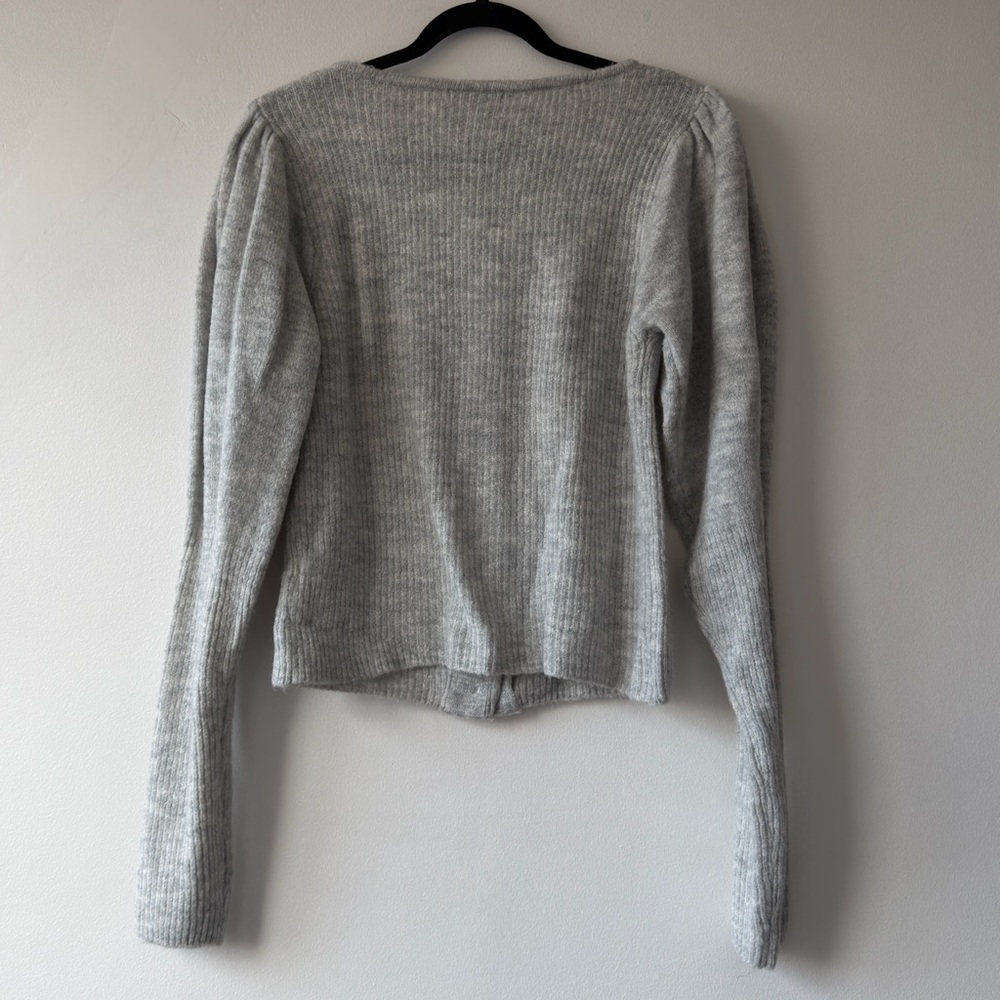 Light Gray Ribbed Button-Front Cropped Cardigan C… - image 5
